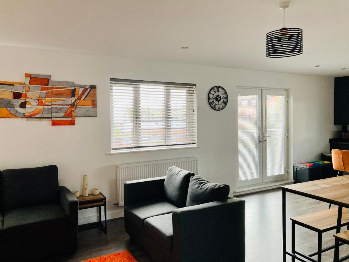 Spacious Newly Built Apartment Rhos On Sea, Colwyn Bay Exterior foto